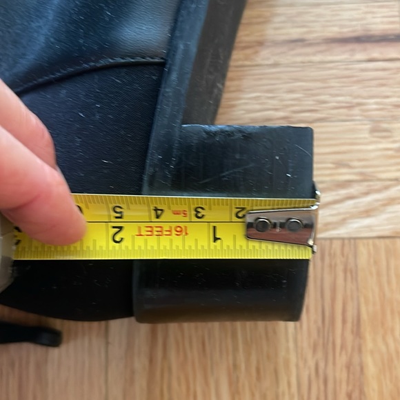 Stuart Weitzman Knee High Leather Boots - Size 9 - Picture 9 of 10